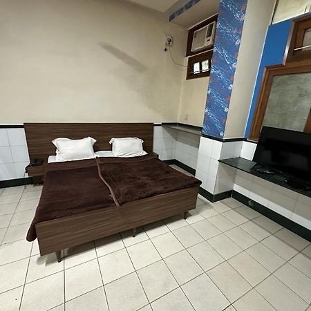 New Royal Hotel Delhi (National Capital Territory of India) Exterior foto